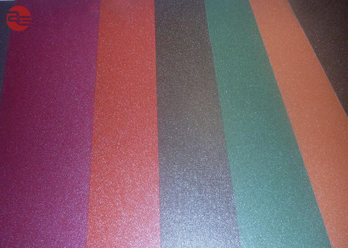 RAL 9016 PPGI เหล็กม้วนสีเคลือบสีสำหรับหลังคาความกว้าง 600-1250 มม